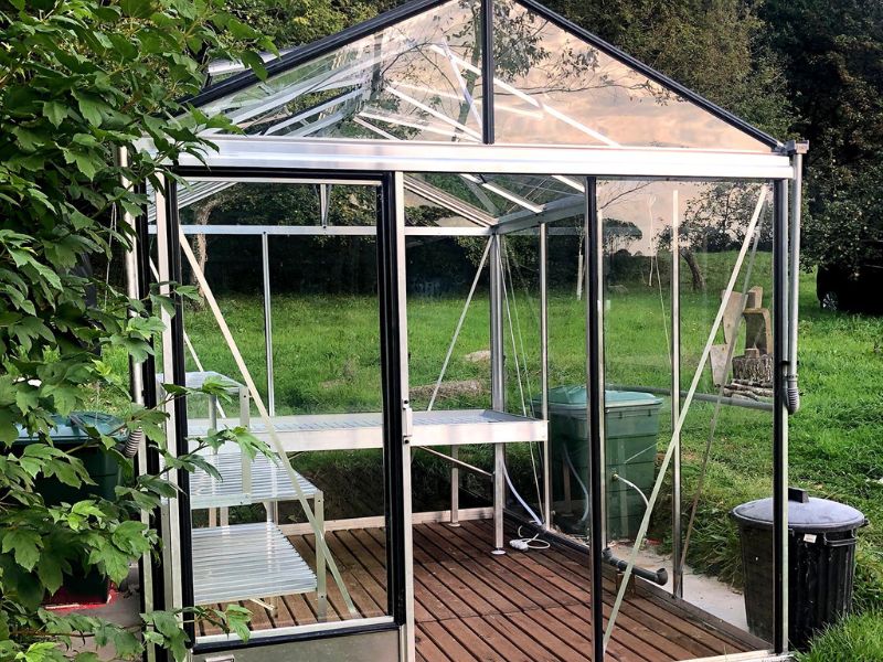 Luxia — oranjerie din aluminiu și sticlă securizată, LAMS