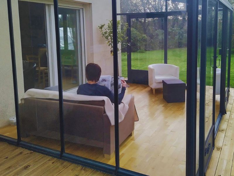 Luxia Lean-to — oranjerie adosată din aluminiu și sticlă securizată, LAMS